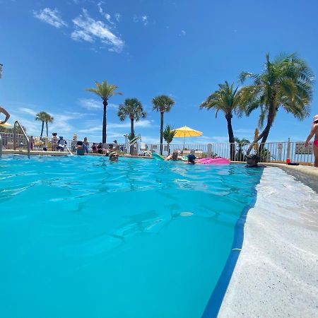 Page Terrace Beachfront Hotel St. Pete Beach Exterior foto